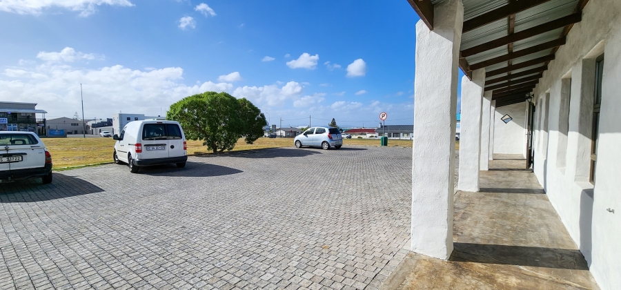 Commercial Property for Sale in Struisbaai Western Cape